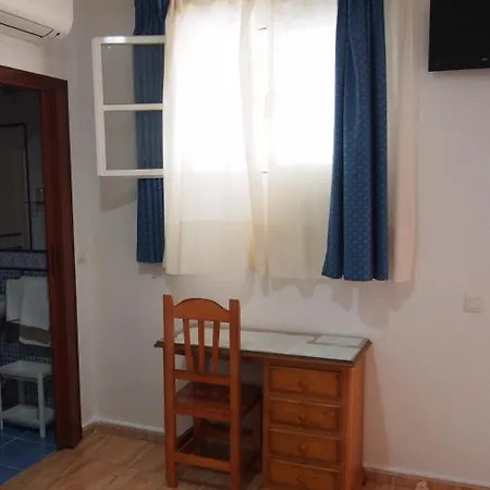 Fantoni Pensión Cádiz